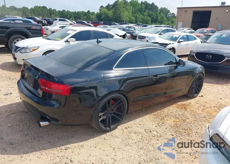 2011 Audi A5 2.0T Premium z USA, uszkodzony, nr VIN WAULFAFR0BA080983
